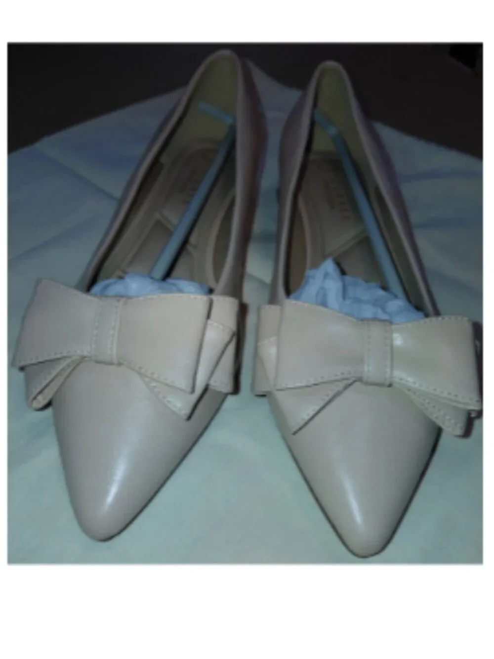 NWOT Ophelia Bow Pointed Toe Flat Women's Size 8W Beige - Picture 4 of 15
